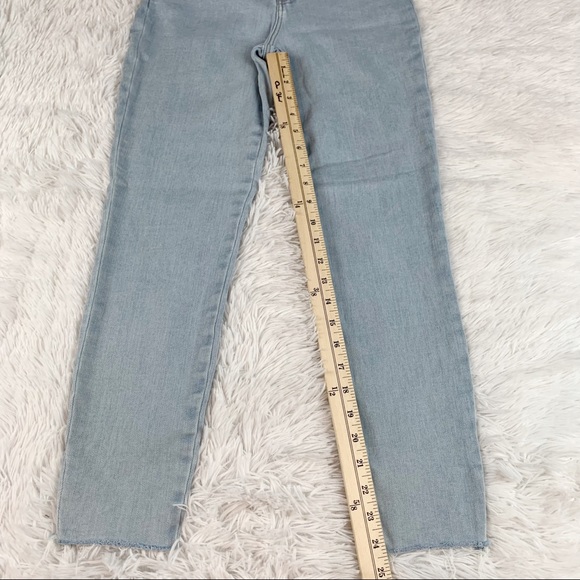 J BRAND Alana High Rise Crop Skinny Jeans Reverie wash light wash - Picture 4 of 11